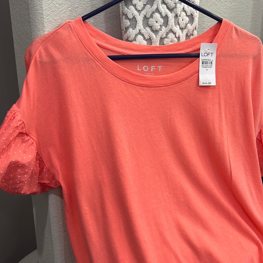 NWT- Loft tee with detailed sleeves